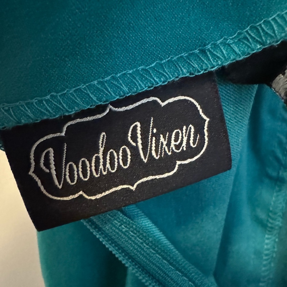 Voodoo Vixen Teal Dress with White Details - Picture 6 of 10